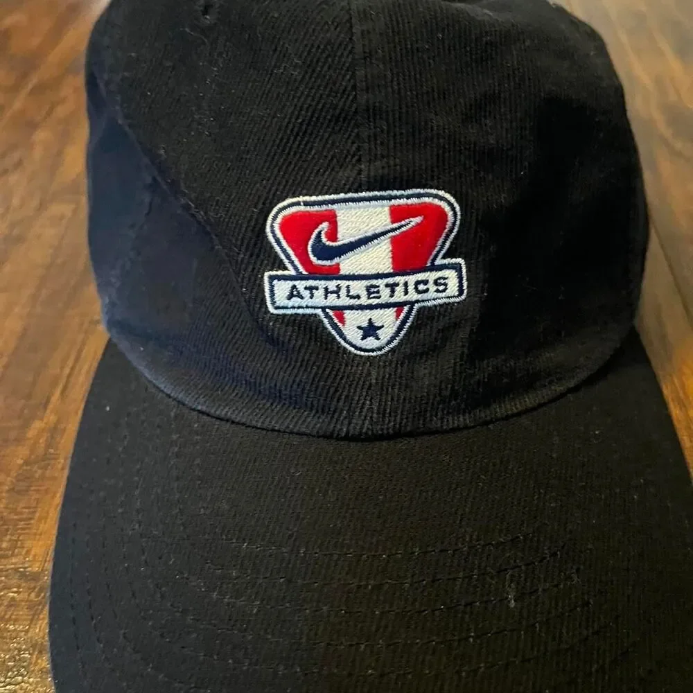 Nike Men's Black Hat